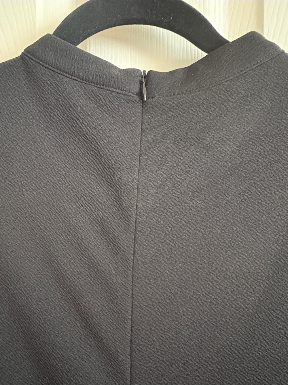 Black dress NWT size 12. - Picture 3 of 9